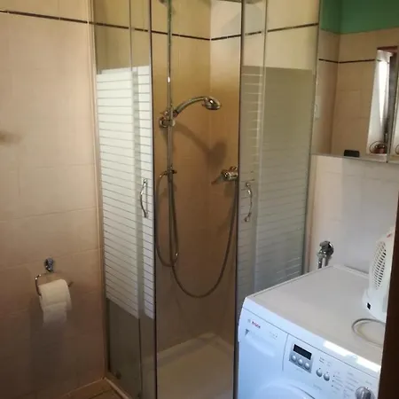 Casa Tarcisio Oda ve Kahvaltı Faggeto Lario